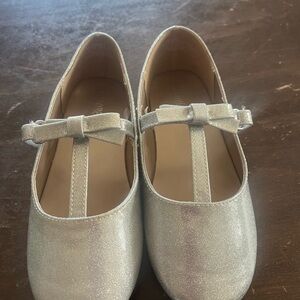 Gymboree Silver Dress Shoes with Bow